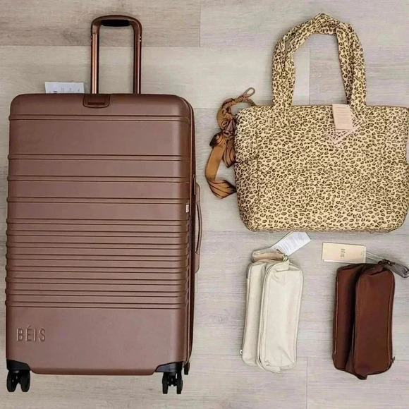 Beis Wild child Tote 🐯🐅 - Picture 1 of 4